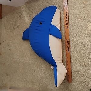 Squeezables Dolphinius toy